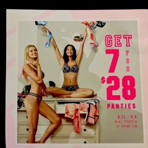 How cute and vintage is this truly A Gem if you are a True Pink Collector 😍